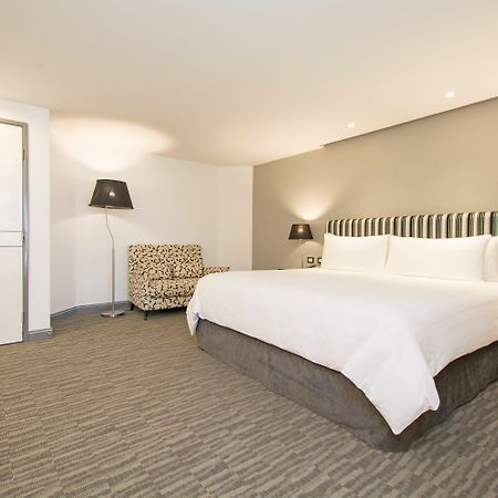 Presidente Intercontinental Guadalajara By Ihg Hotel Запопан Екстериор снимка