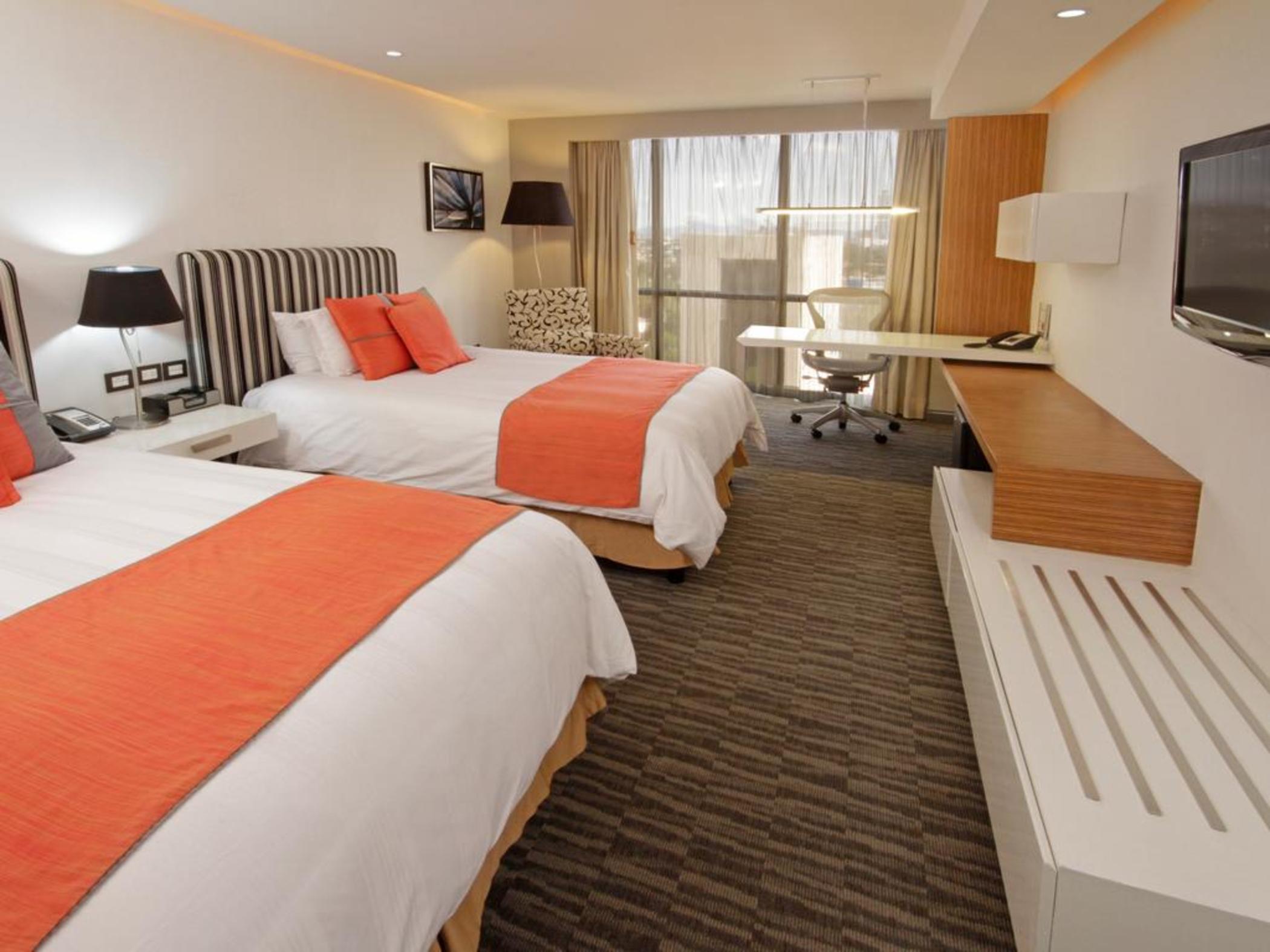 Presidente Intercontinental Guadalajara By Ihg Hotel Запопан Екстериор снимка