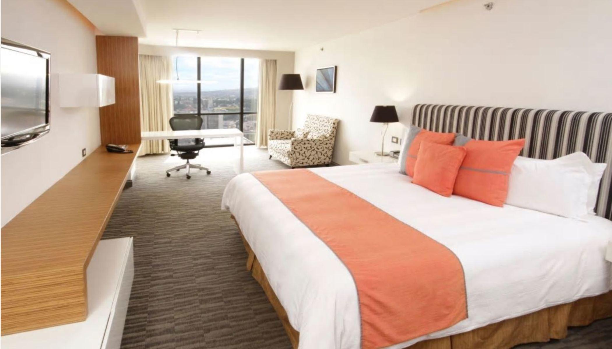 Presidente Intercontinental Guadalajara By Ihg Hotel Запопан Екстериор снимка