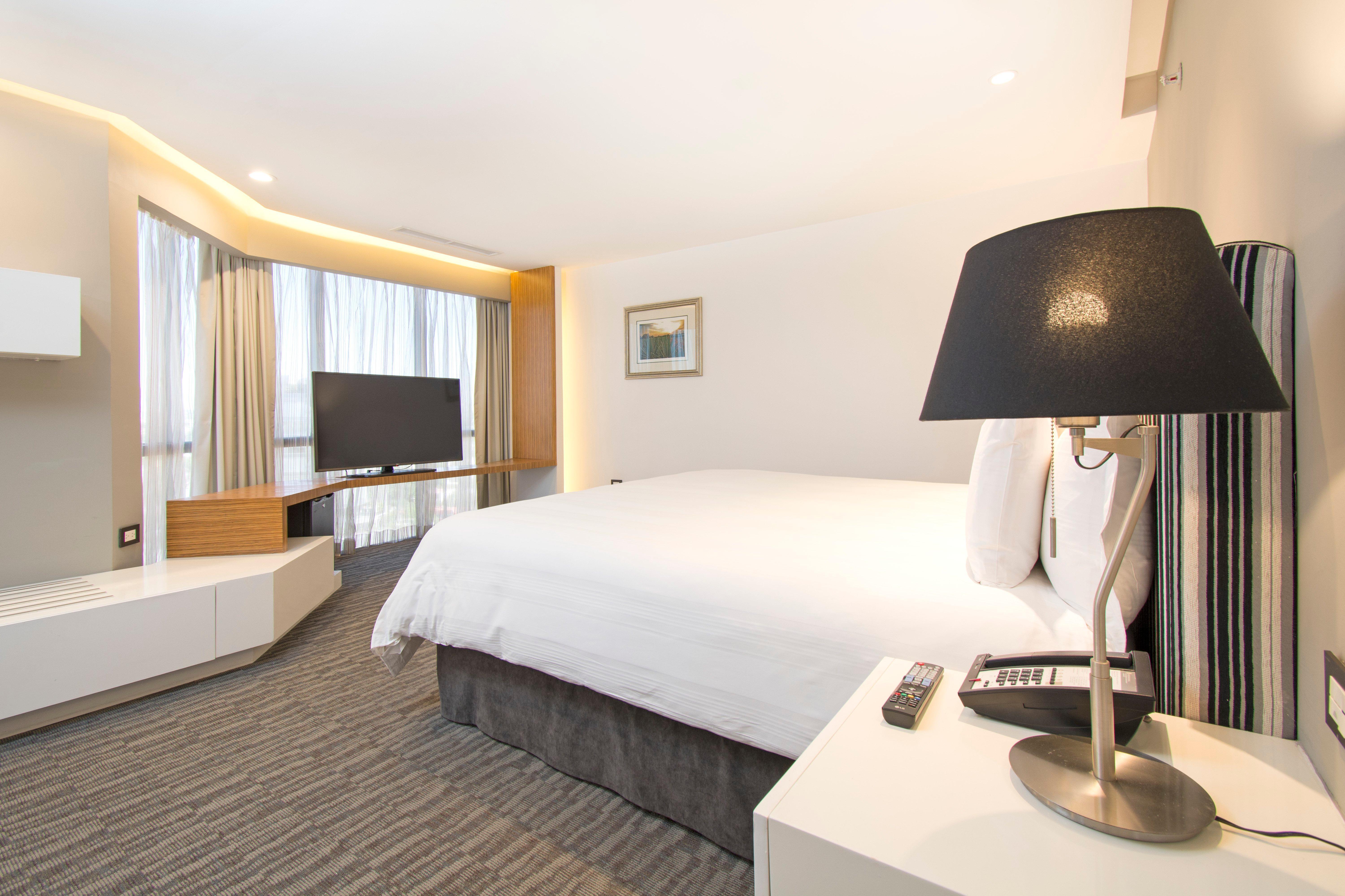 Presidente Intercontinental Guadalajara By Ihg Hotel Запопан Екстериор снимка