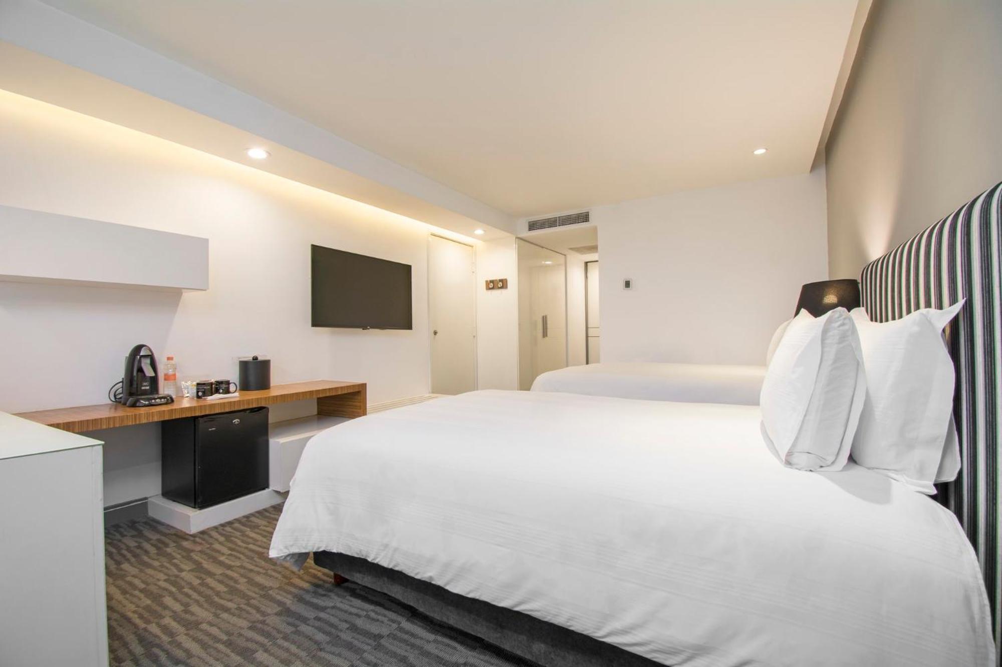 Presidente Intercontinental Guadalajara By Ihg Hotel Запопан Екстериор снимка